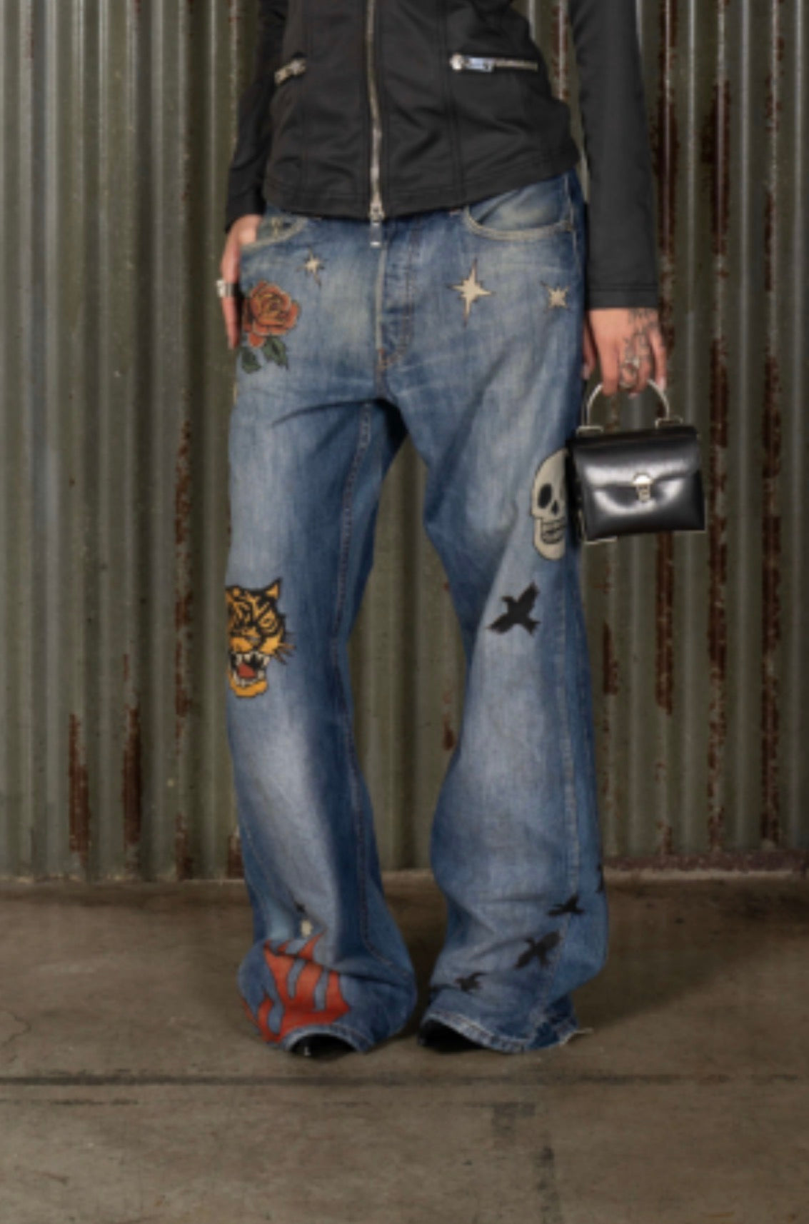 Art Class Denim Woman