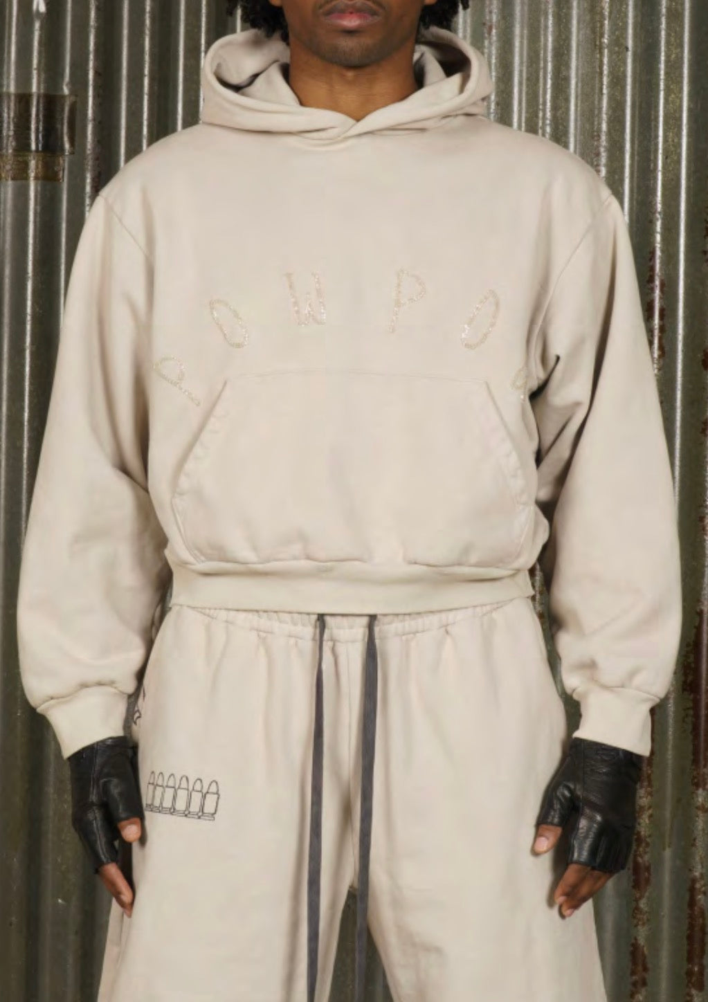 POW POW HOODIE - IVORY