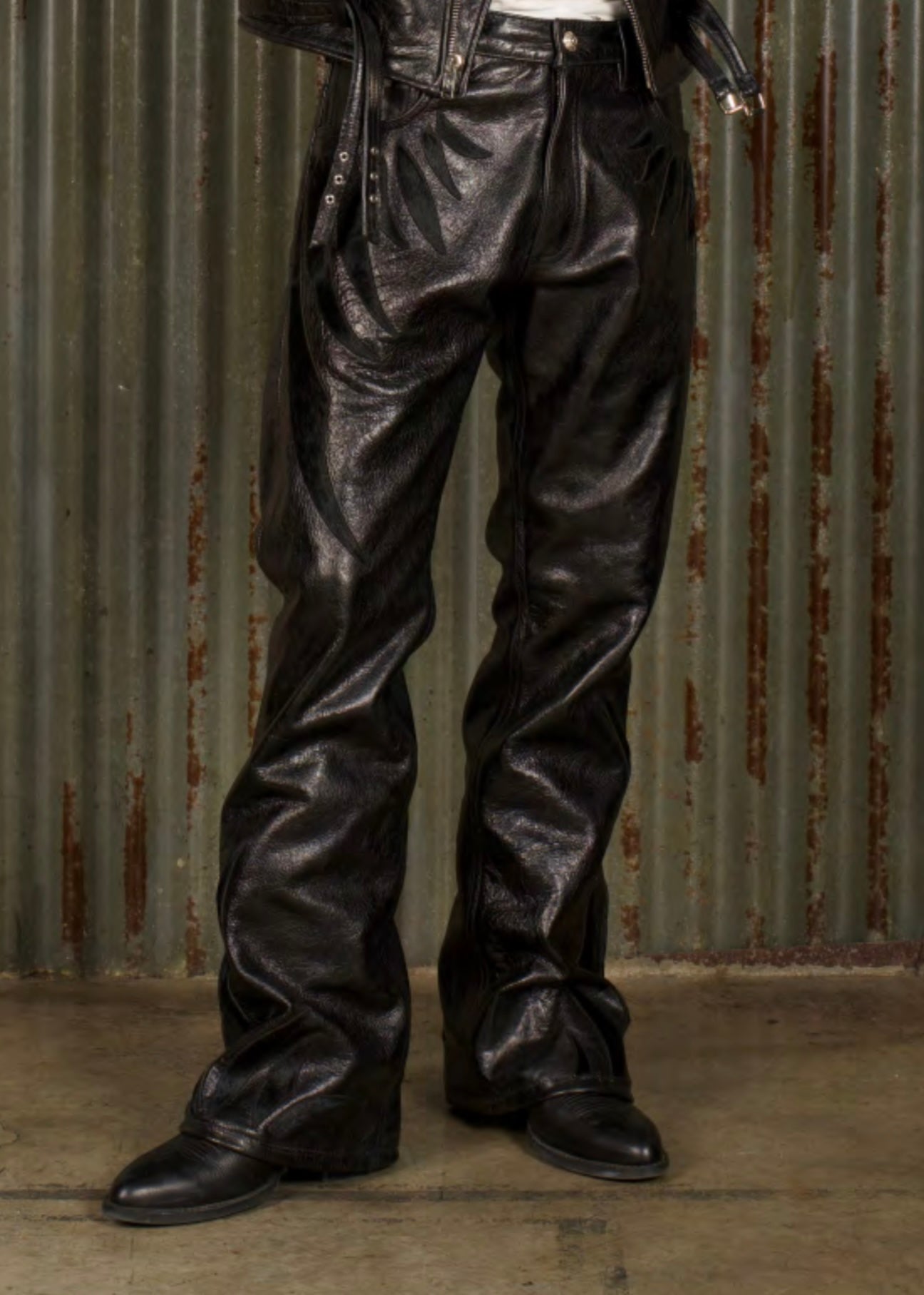 FANG LEATHER PANT