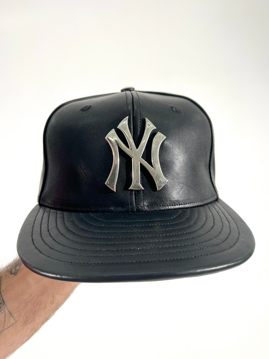 Gehirn Eimer montiert