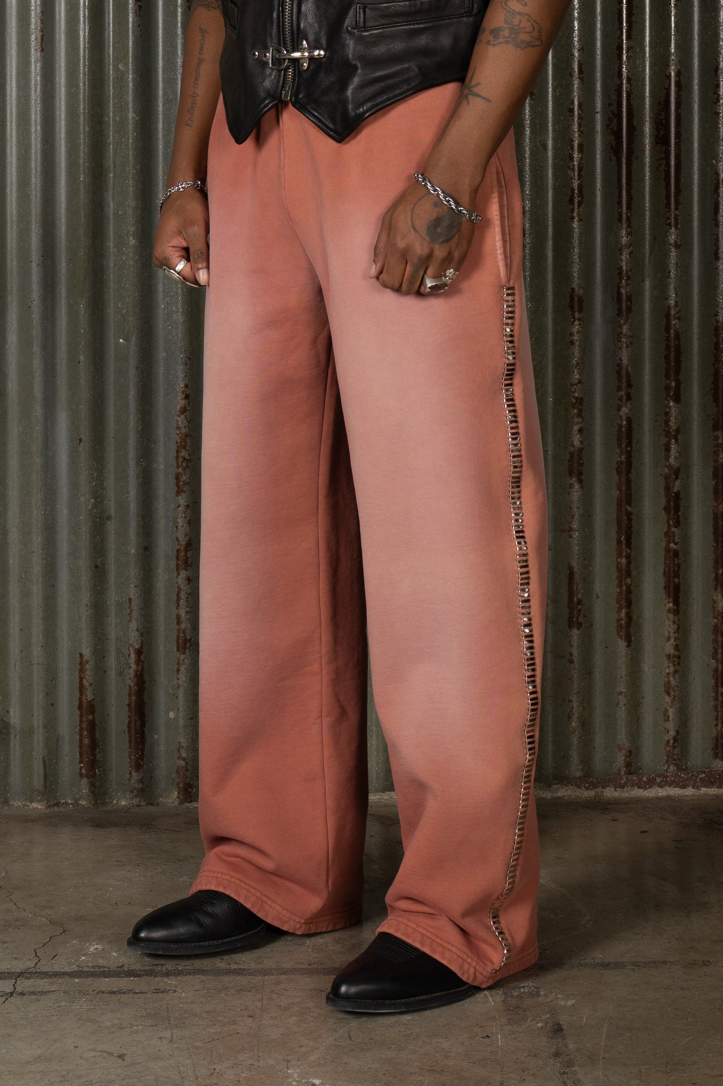 CHROME STITCH SWEATPANT - PEACH - COPY