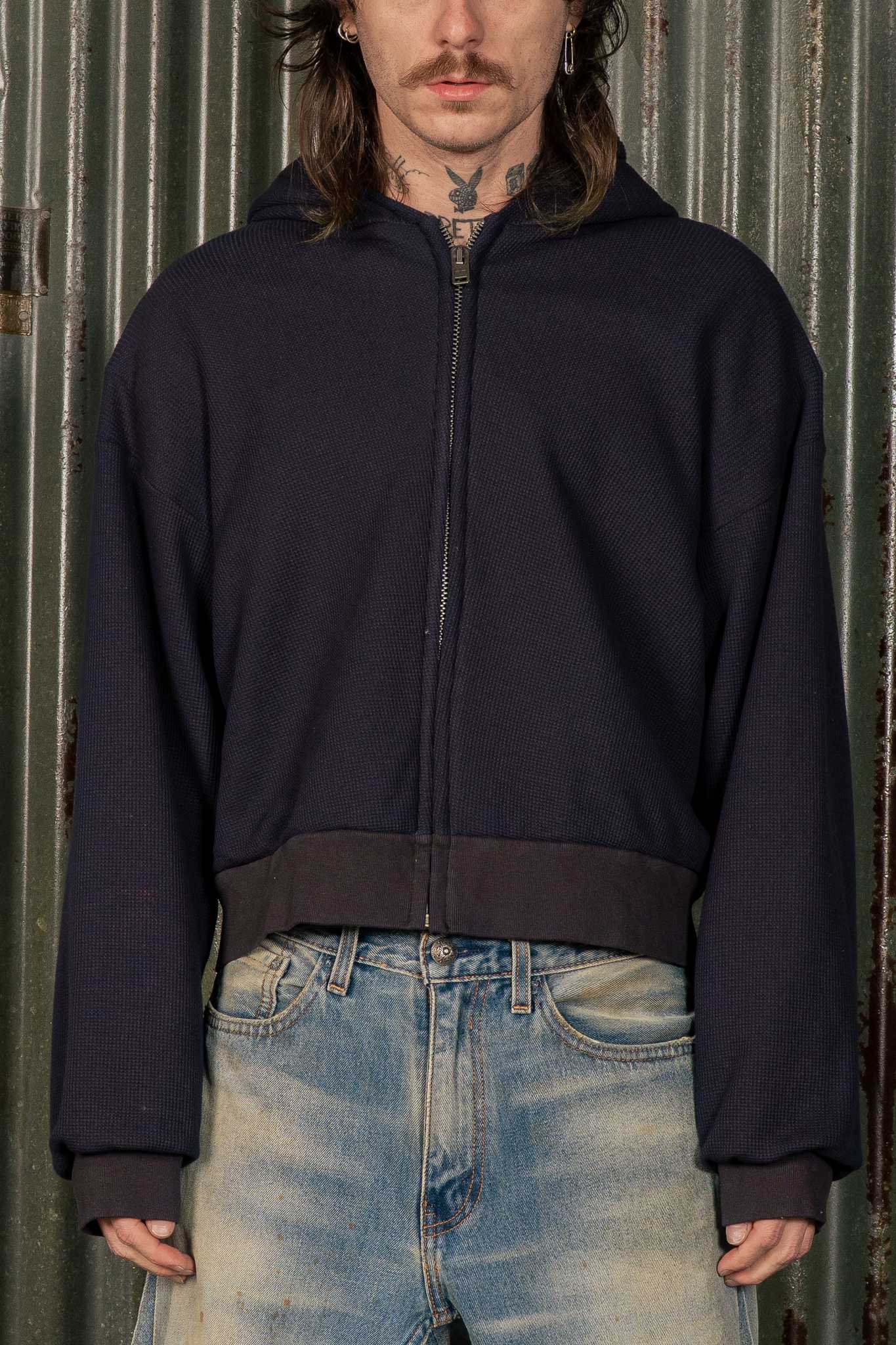 WAFFLE ZIP - BLACK - COPY