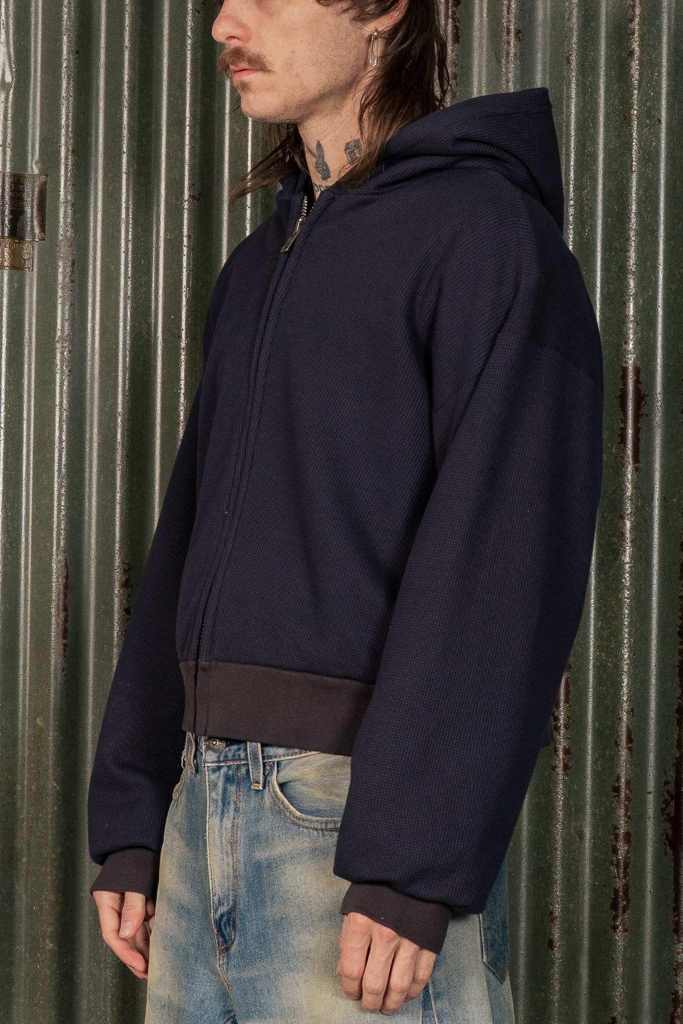 WAFFLE ZIP - BLACK - COPY